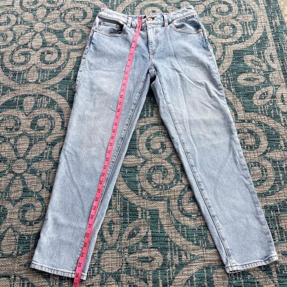 Talbots Everyday Relaxed Light Wash High‎ Rise Straight Leg Jeans - Size 4 - Picture 7 of 10